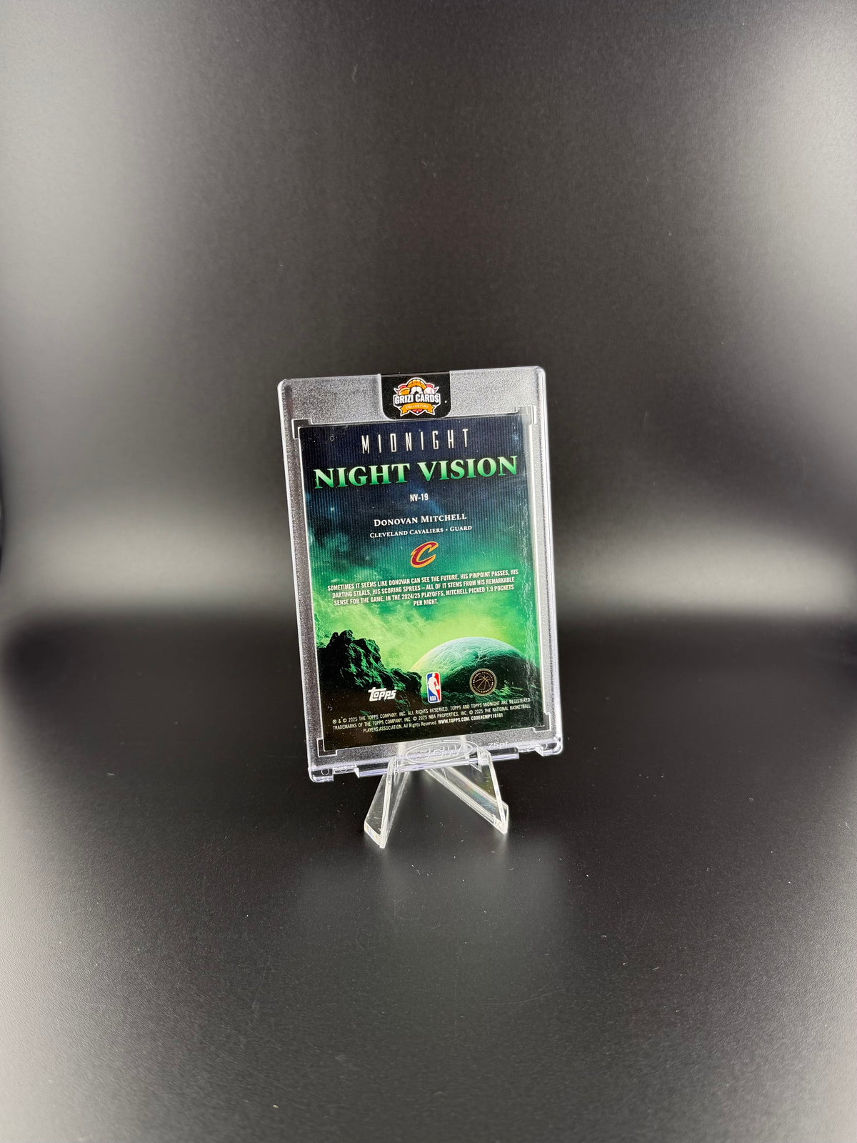 Donovan Mitchell – 2025-26 Topps Midnight "Night Vision"