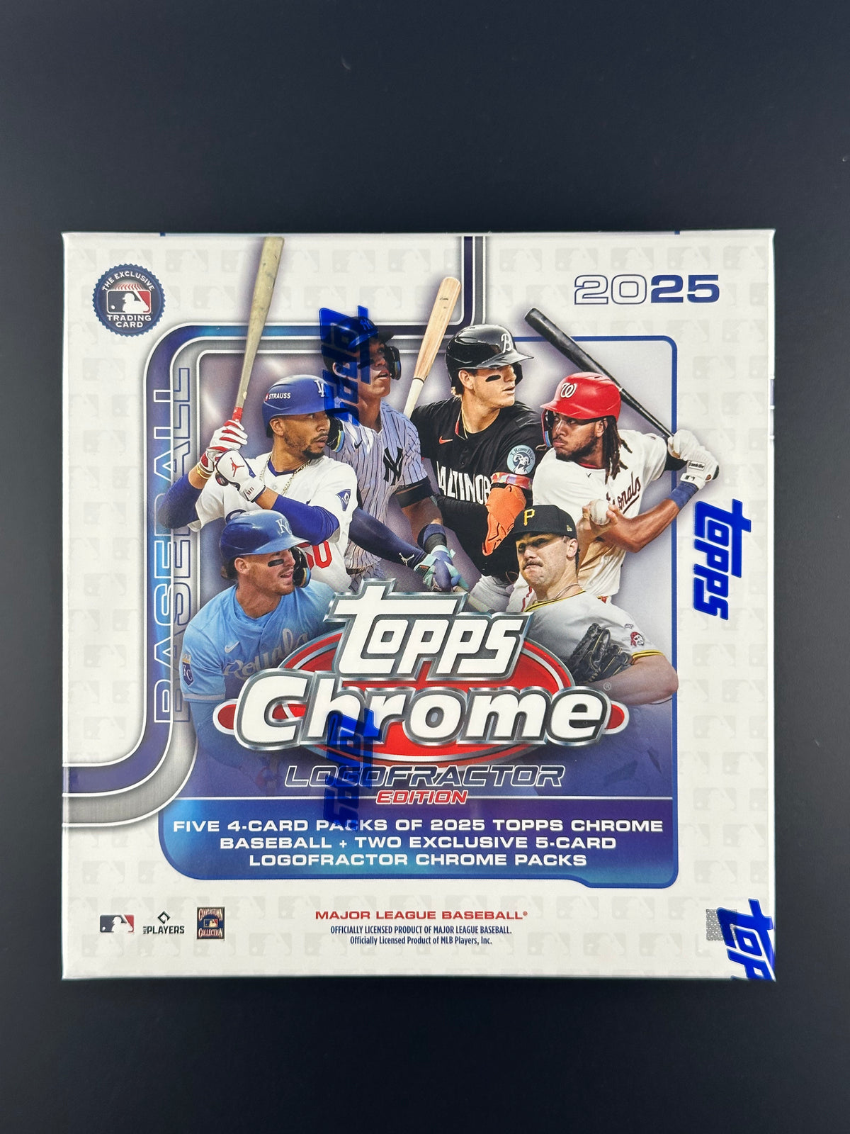 Edición Fractor del logotipo de béisbol Topps Chrome® 2025