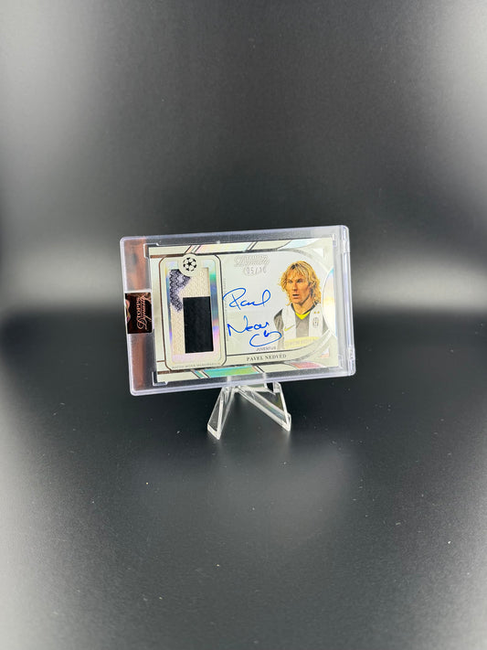 Pavel Nedvěd – 2024/25 Topps Dynasty UEFA Club Competitions – Dynasty Autographed Patch Card – 05/10.