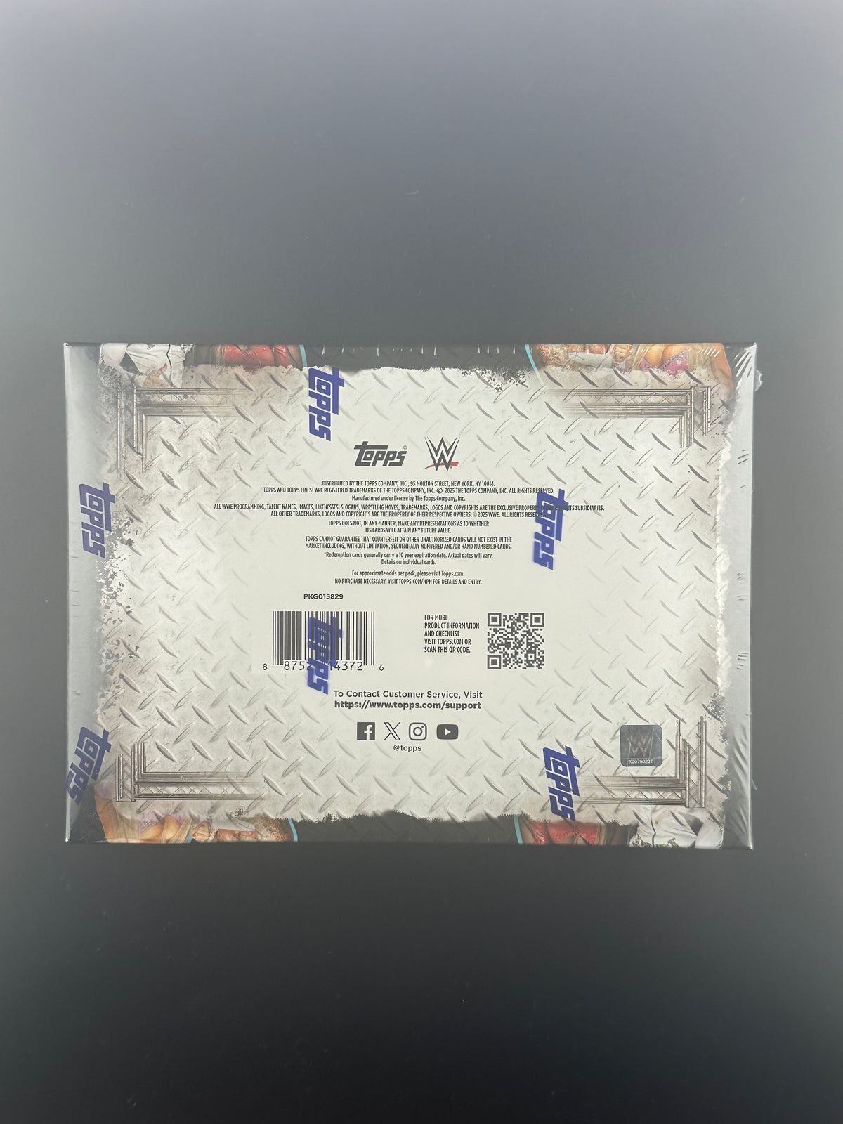 Topps Finest WWE 2025 – Hobby Box