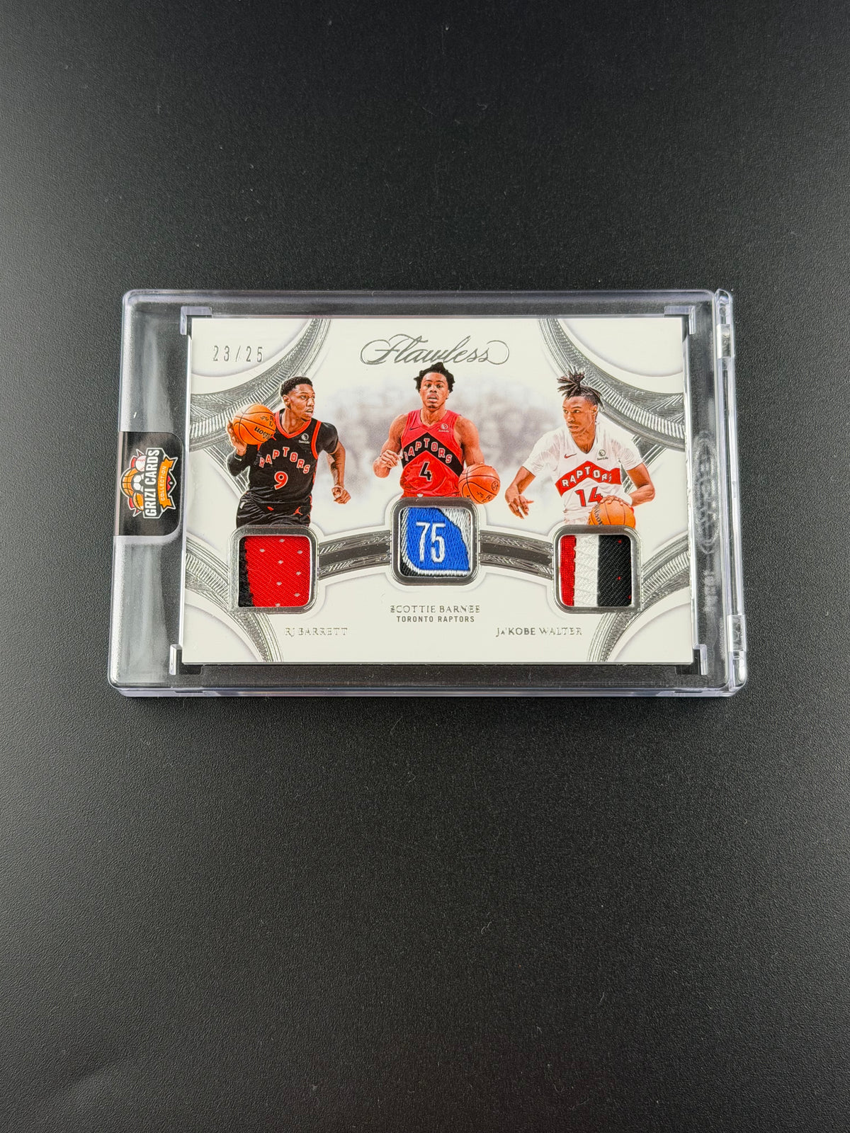 RJ Barrett / Scottie Barnes / Ja’Kobe Walter – Panini Flawless Basketball 2024-25 – Triple Patches – 23/25.